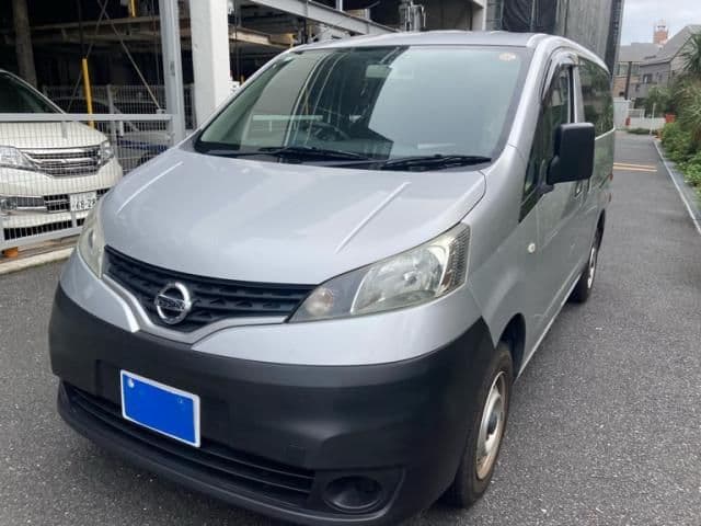 NISSAN