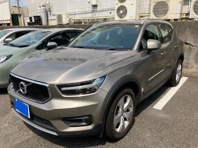 VOLVO VOLVO XC40