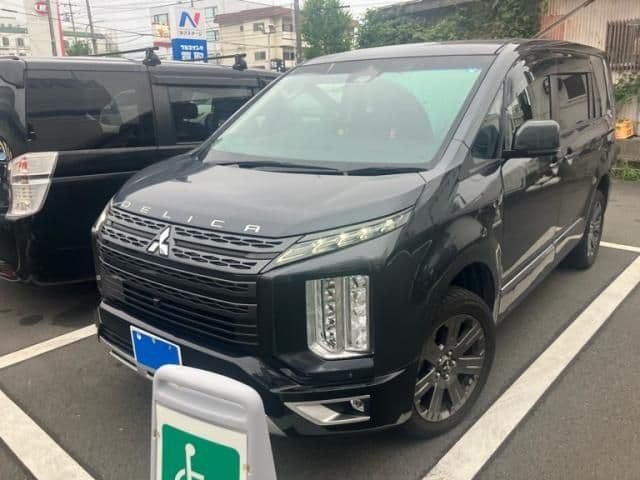 MITSUBISHI DELICA D:5 4WD