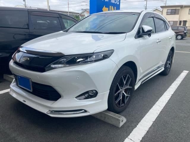 TOYOTA HARRIER 2WD