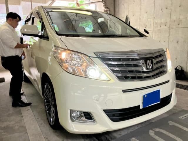 Car thumbnail 2