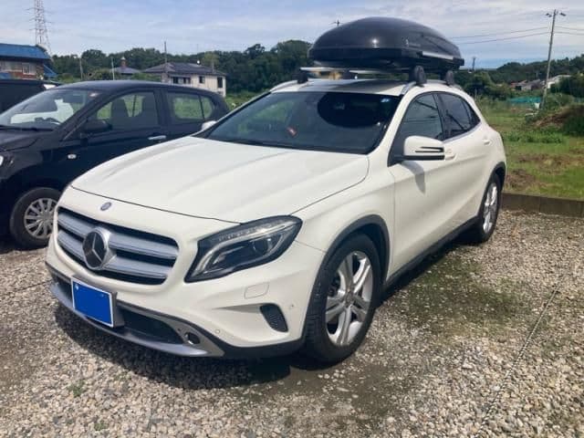 MERCEDES BENZ