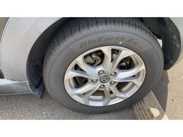 Car thumbnail 4