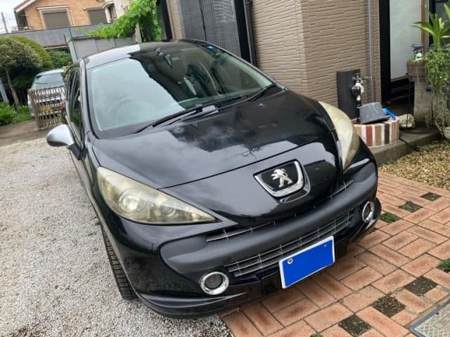 Car image 1