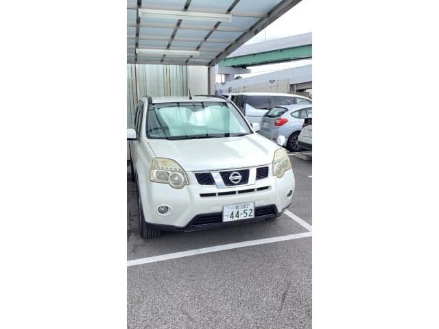 NISSAN X-TRAIL 4WD
