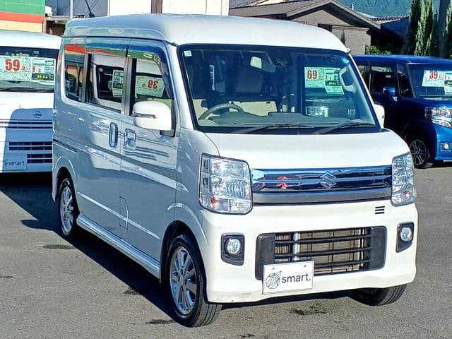 Car thumbnail 4