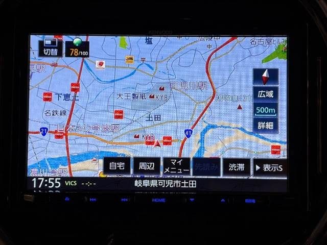 Car thumbnail 4