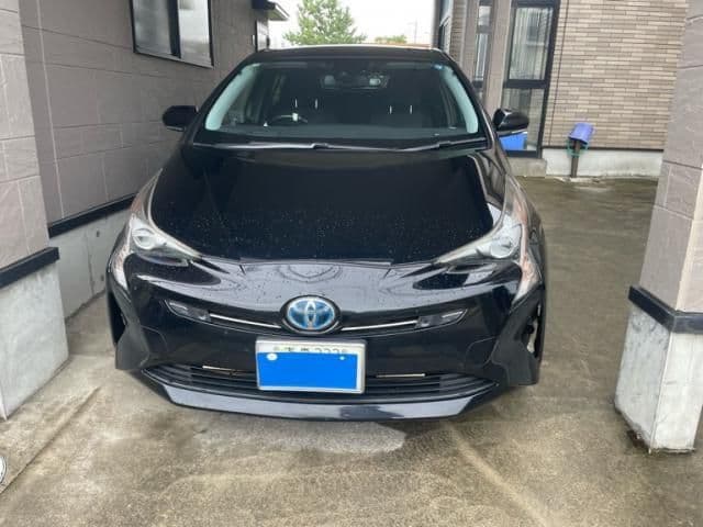 TOYOTA PRIUS 4WD