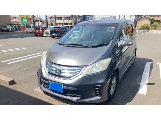 HONDA FREED HYBRID