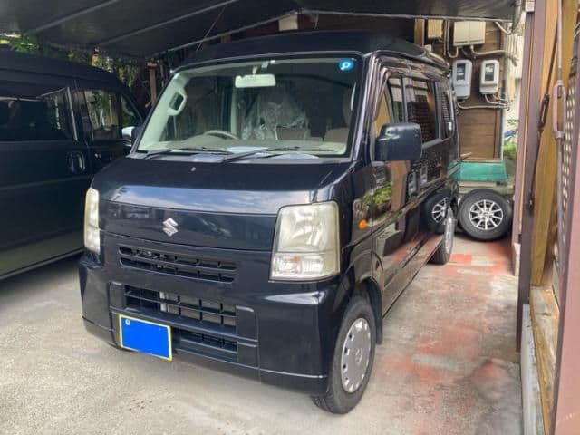 SUZUKI