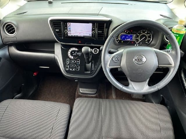 NISSAN