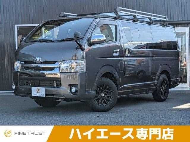 TOYOTA HIACE van 2WD