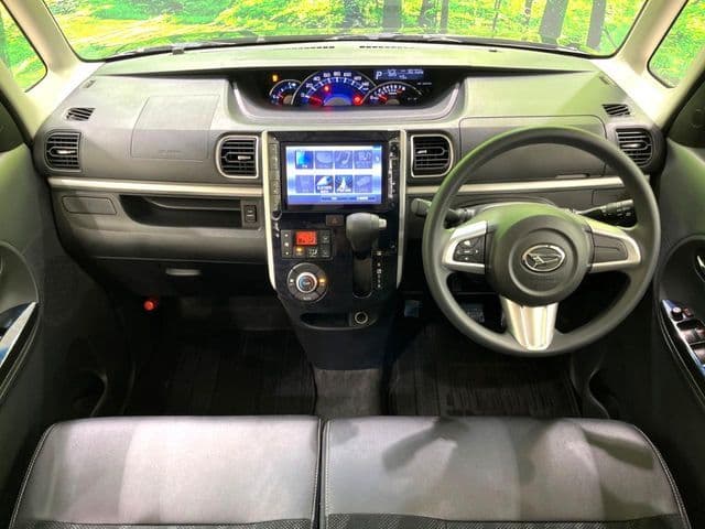 Car thumbnail 3