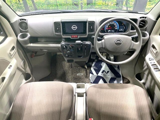 NISSAN