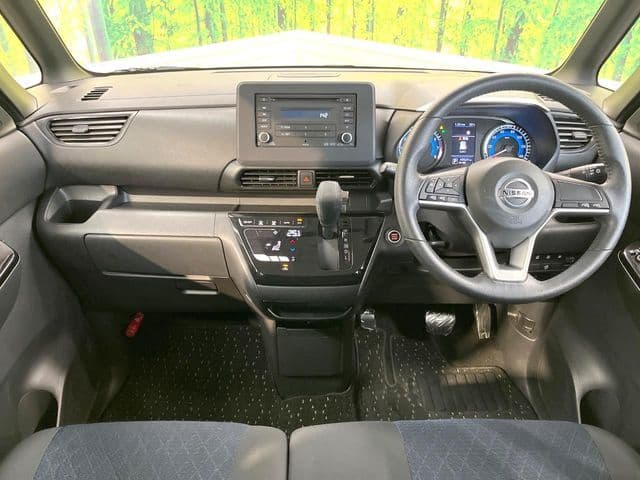 NISSAN