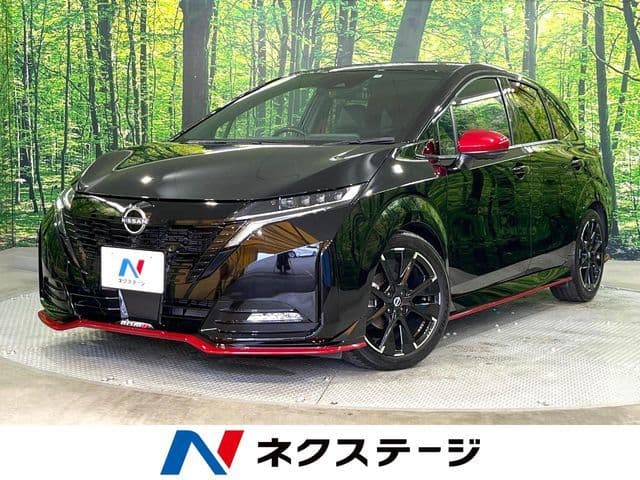 NISSAN AURA
