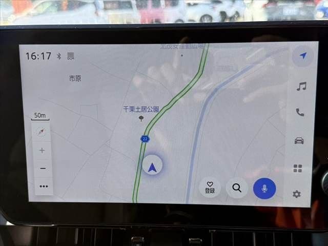 Car thumbnail 3