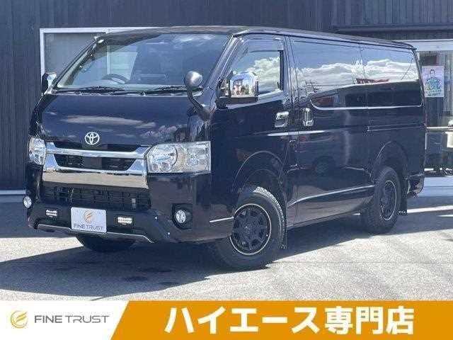 TOYOTA HIACE van 4WD