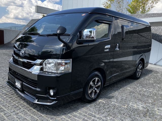 TOYOTA HIACE van 2WD