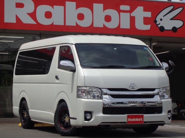 TOYOTA HIACE wagon