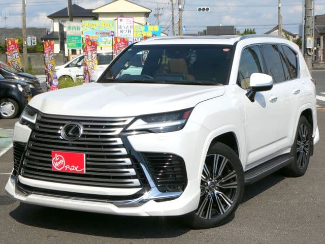 TOYOTA LEXUS LX600