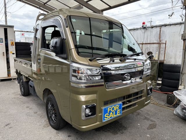 DAIHATSU HIJET truck 4WD