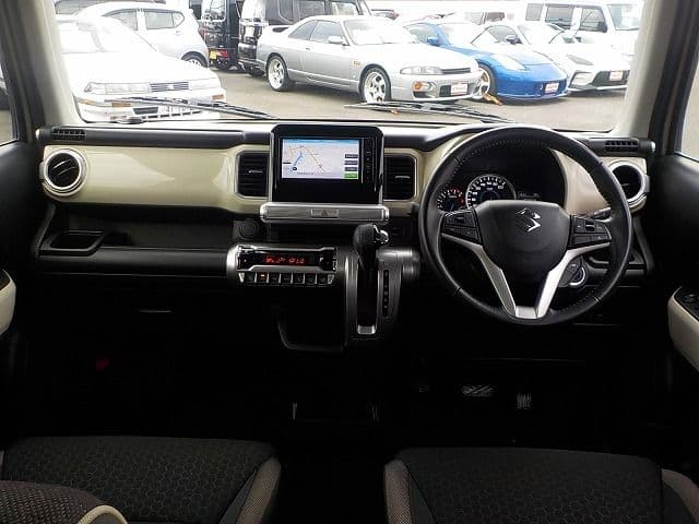 Car thumbnail 2
