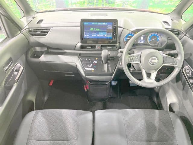 NISSAN