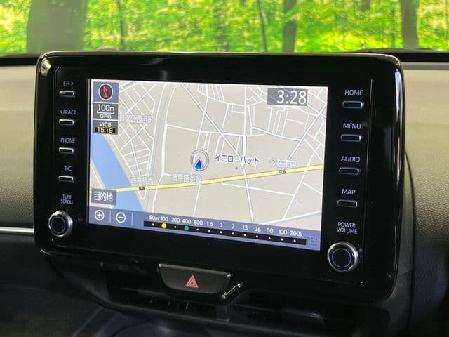 Car thumbnail 4