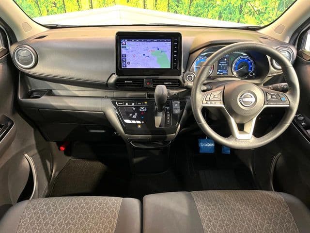 NISSAN