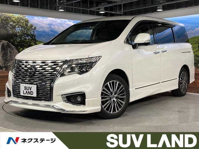 NISSAN ELGRAND