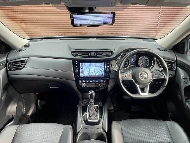 NISSAN