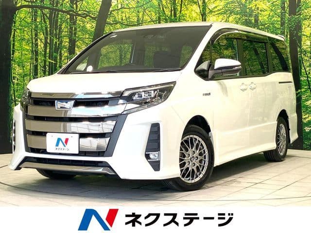 TOYOTA NOAH HYBRID