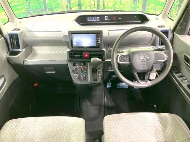 Car thumbnail 2