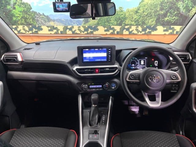 Car thumbnail 2