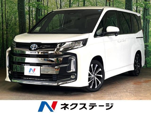 TOYOTA NOAH HYBRID