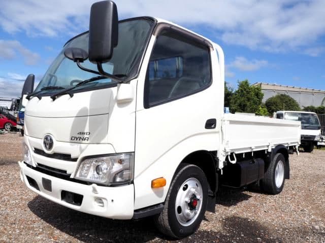 TOYOTA DYNA