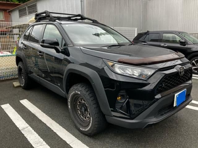 Car thumbnail 2