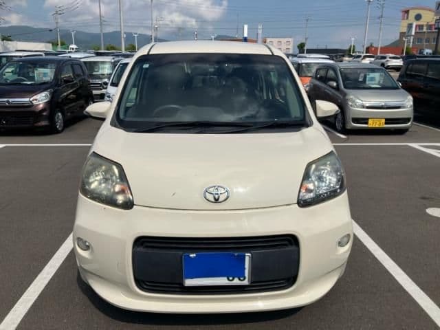 TOYOTA PORTE