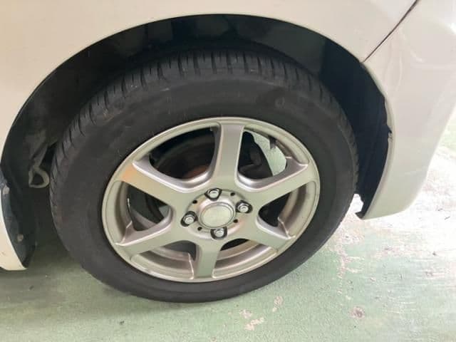 Car thumbnail 3