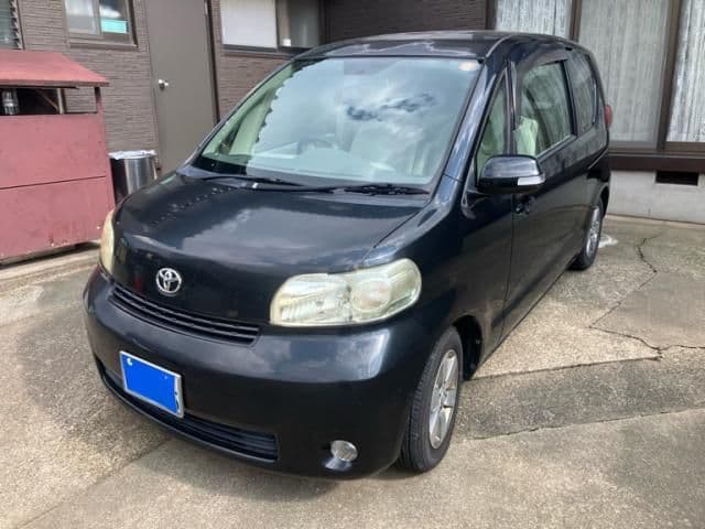 TOYOTA PORTE