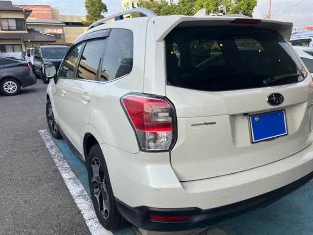 SUBARU