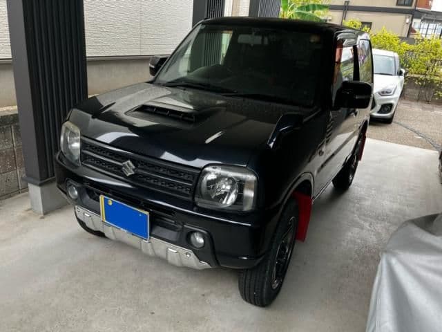 SUZUKI