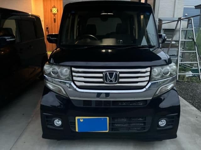 HONDA N BOX CUSTOM 4WD
