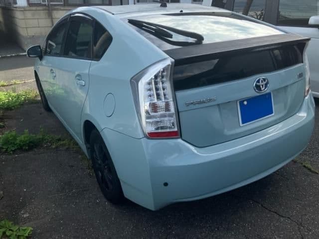 Car thumbnail 4
