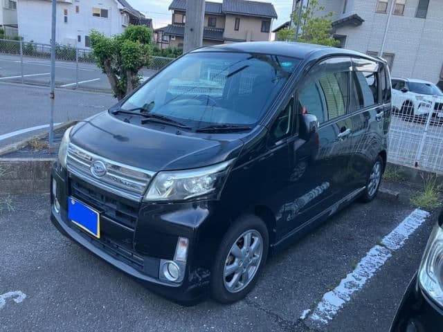DAIHATSU MOVE CUSTOM