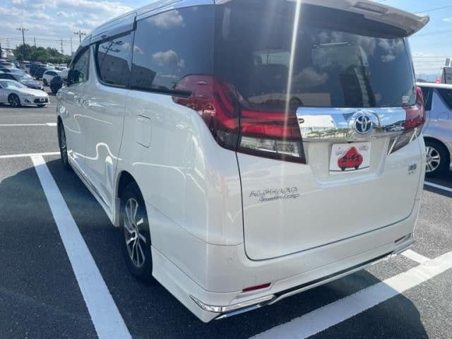 TOYOTA ALPHARD hybrid 4WD