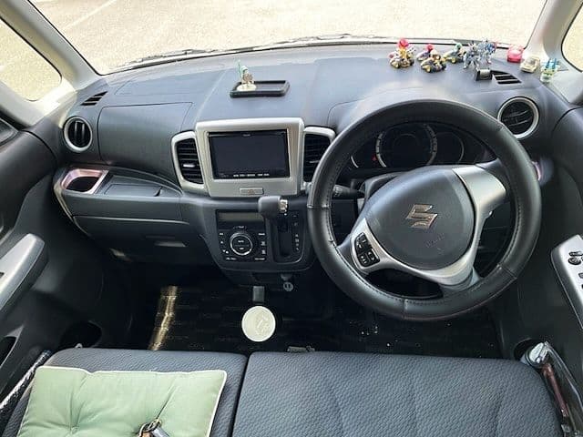 Car thumbnail 2