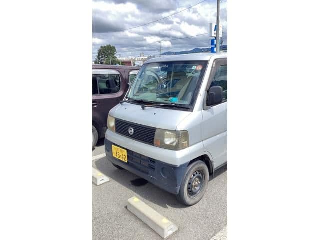 NISSAN CLIPPER van 4WD
