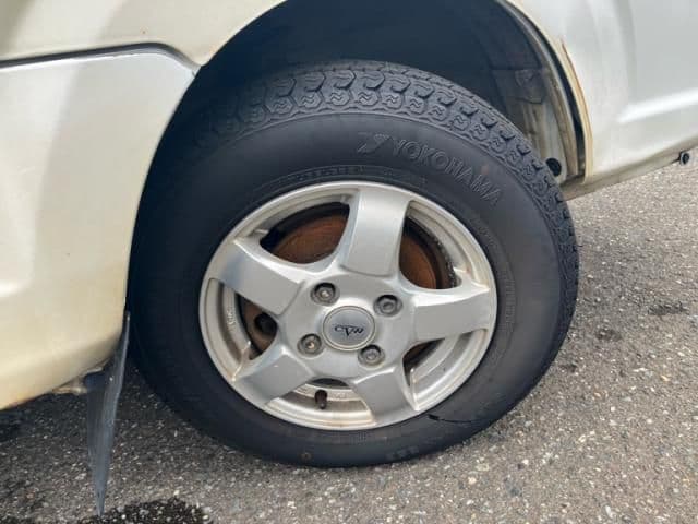 Car thumbnail 4
